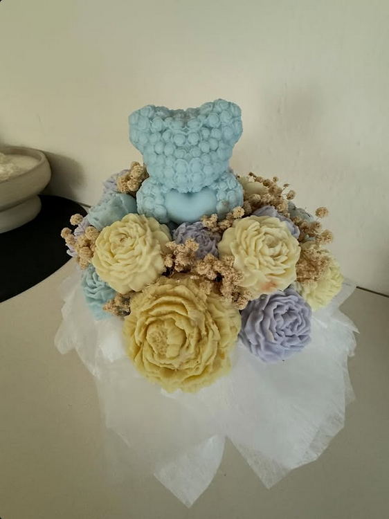 Pastel bear bouquet